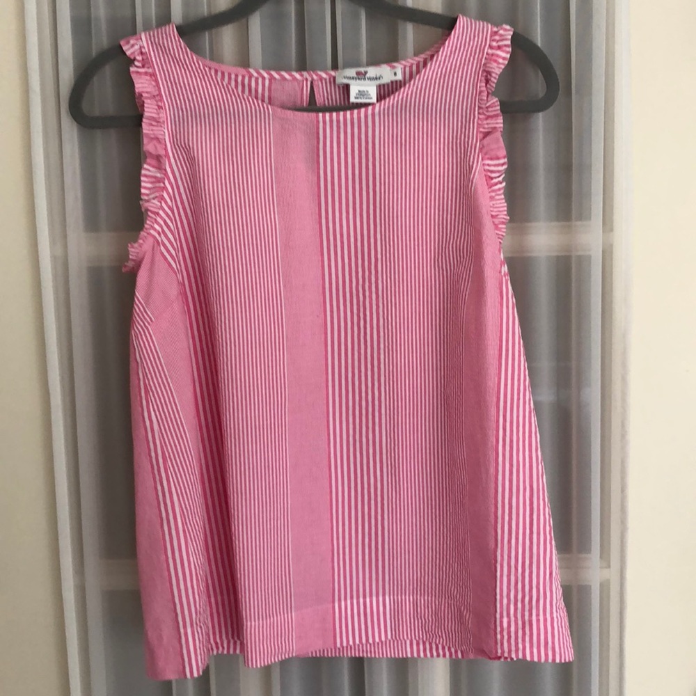 Vineyard Vines top